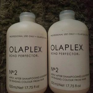 2 bottles of Olaplex Bond Perfector